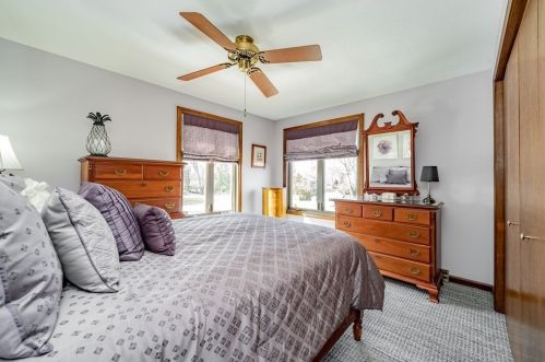 25 Danny Ln, Agawam MA 01001-3529 exterior