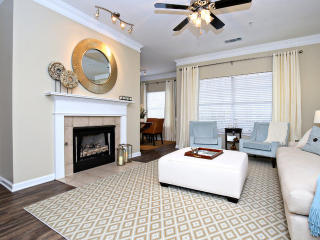 4301 Crowne Springs Dr, Louisville KY  40241-8115 exterior