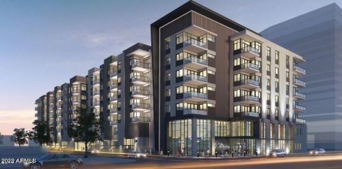 3131 Central Ave, Phoenix AZ  85012-2621 exterior