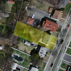 281 Lexington St, Newton MA 02466-1211 aerial view