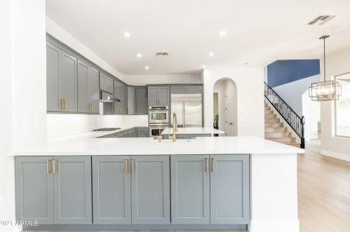 23217 39th Ter, Phoenix AZ  85050-5412 exterior