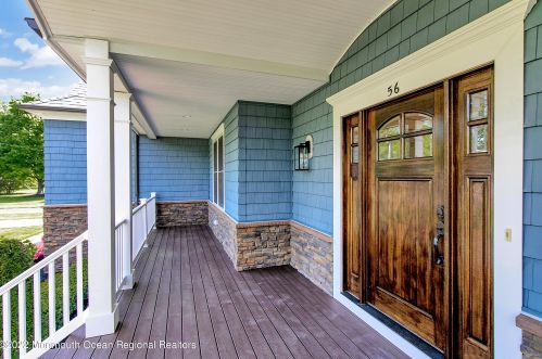 56 Rivers Edge Dr, Little Silver NJ 07739-1706 exterior