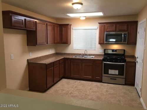 4115 18 Dr, Phoenix AZ 85007-2431 exterior