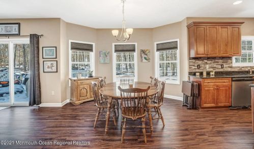 438 Freehold Rd, Jackson Twp NJ 08527-4631 exterior