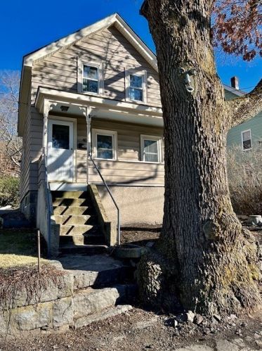 40 Filbert St, Quincy MA 02169-4111 exterior