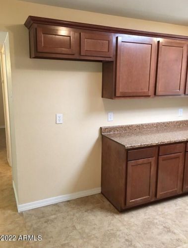 4115 18 Dr, Phoenix AZ 85007-2431 exterior