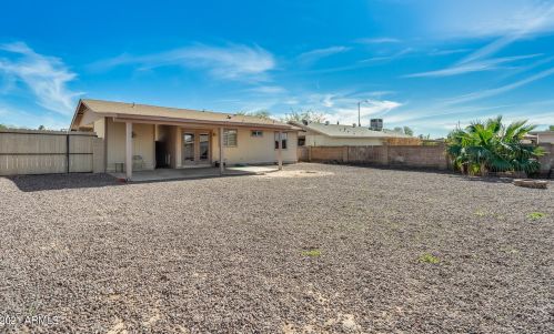 19408 5 Dr, Phoenix AZ 85027-4405 exterior