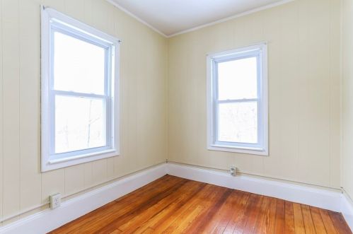 29 Fairview St, Dedham MA 02026-3254 exterior