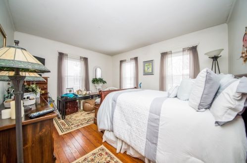 20 Myrtle St, Taunton MA 02780-4112 exterior