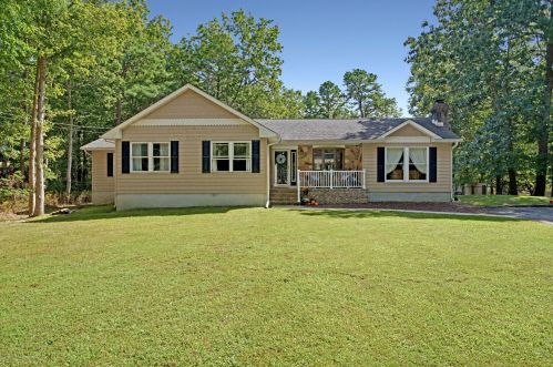 715 Reed Rd, Jackson Twp NJ 08527-4737 exterior