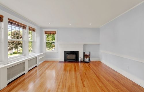 542 Eliot St, Milton MA 02186-1636 exterior