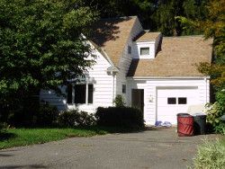 58 Kingswood Rd, Newton, MA 02466-1013