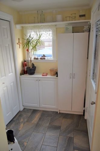 35 Sunset Dr, Peabody, MA 01960-6609