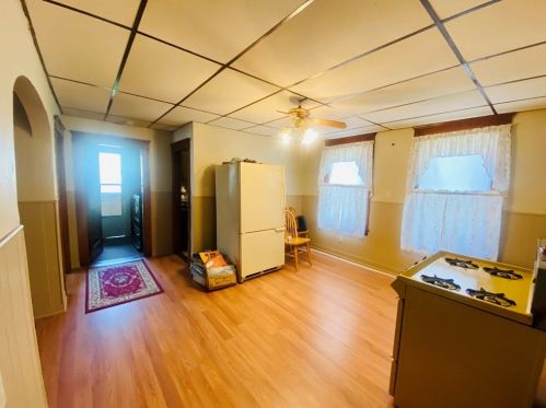 31 Arthur St, Worcester MA 01604-3807 exterior