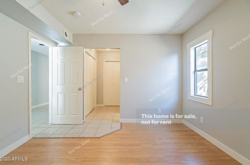 1939 Amelia Ave, Phoenix AZ 85037-2371 exterior