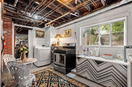 293 Washington St, Gloucester MA 01930-4815 exterior