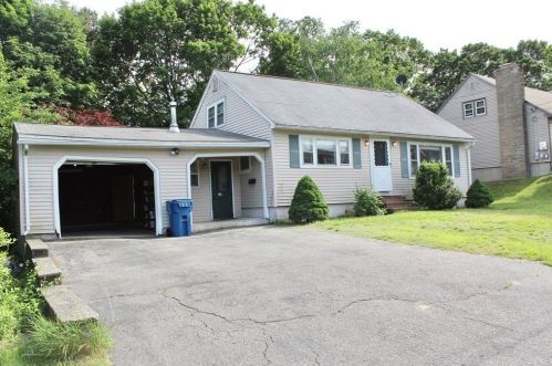 22 Ridgewood Cir, Lawrence, MA 01843-3009