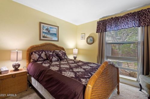 10632 11th St, Phoenix AZ 85020-1180 exterior