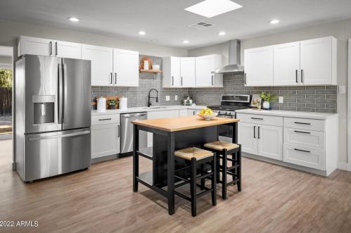 17819 42nd Pl, Phoenix AZ  85032-1716 exterior