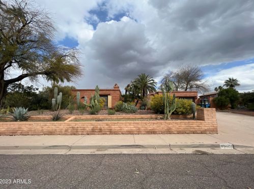 13435 Canterbury Dr, Phoenix, AZ 85023-6211