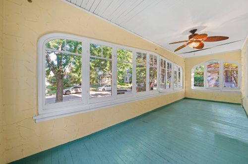 3433 Wenonah Ave, Forest View, IL 60402-3349