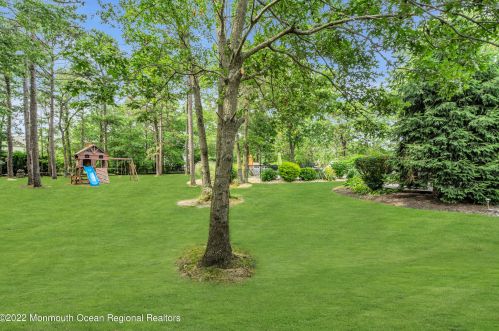 12 Swallow Tail Ct, Jackson Twp NJ 08527-2872 exterior