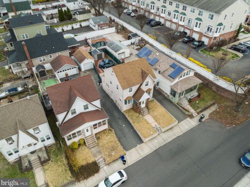 126 Carpenter St, Belleville NJ 07109-1456 exterior