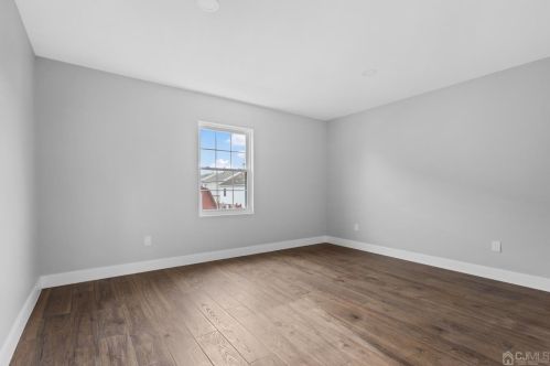 134 Un St, Carteret NJ 07008-3326 exterior