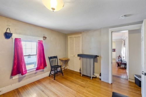 186 Mt Vernon St, Lawrence MA 01843-3302 exterior