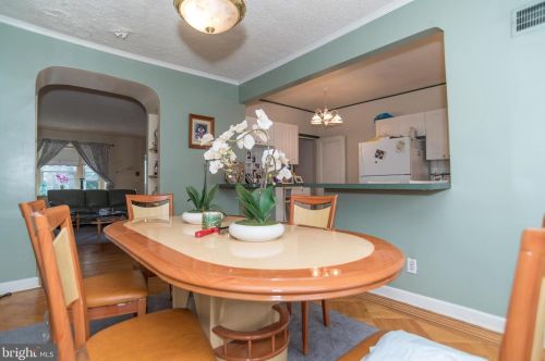 6123 Loretto Ave, Philadelphia PA 19149-3211 exterior