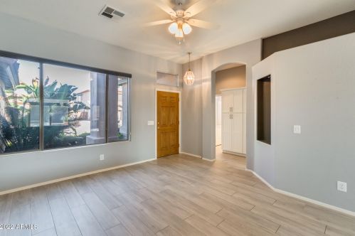 519 Anderson Ave, Phoenix AZ 85023-2211 exterior