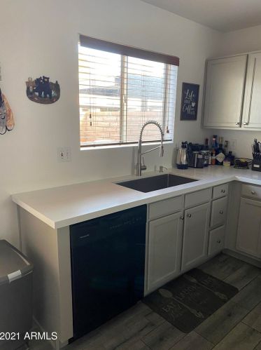 18239 40th St, Phoenix, AZ 85032-1447