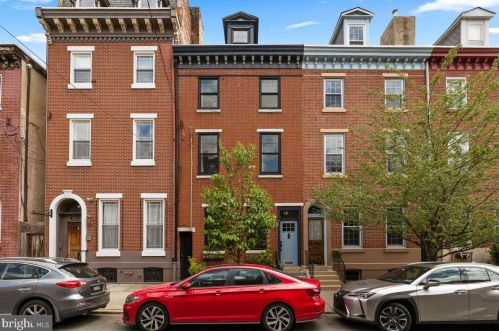 981 5th St, Philadelphia, PA 19147-4107