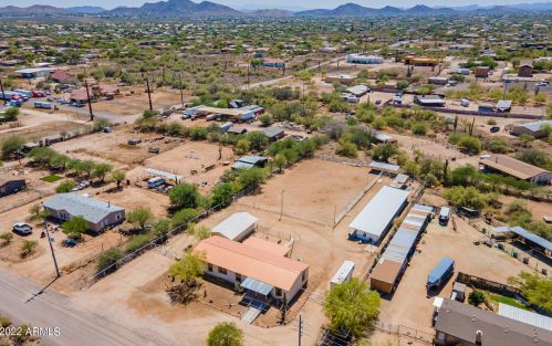 39510 12th St, Phoenix AZ  85086-7336 exterior