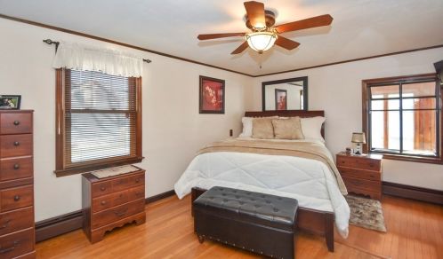 118 Sylvia St, New Bedford MA 02745-6136 exterior