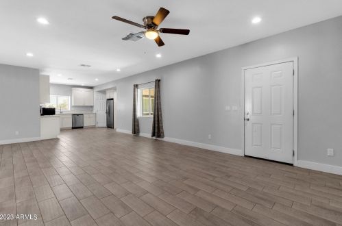 4633 2nd St, Phoenix AZ  85040-2119 exterior