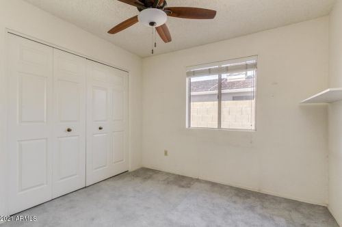 125 Campo Bello Dr, Phoenix AZ 85032-2215 exterior