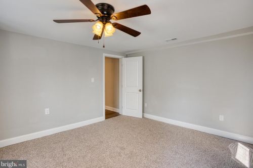 746 Carter Ave, West Deptford NJ  08096-1468 exterior