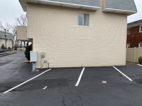 506 Joralemon St, Belleville NJ  07109-1874 exterior