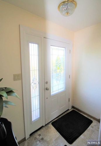 603 Schuyler Ave, Kearny NJ  07032-4201 exterior