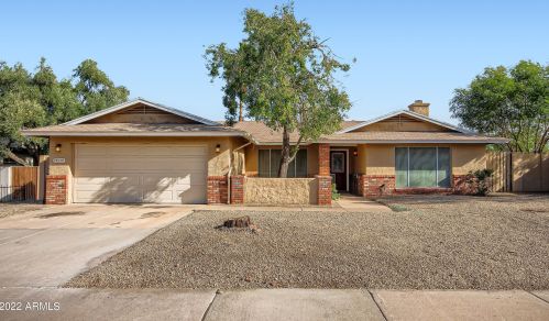 15219 20th St, Phoenix AZ  85022-4053 exterior