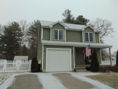 918 Dighton Woods Cir, Dighton, MA 02715-1162