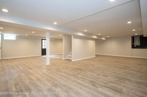 333 Harding Rd, Little Silver NJ exterior