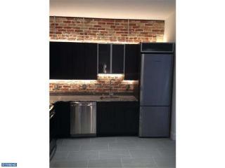 620 Front St, Philadelphia PA  19147-1703 exterior