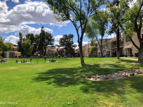 18819 34th Ln, Phoenix AZ  85027-6175 exterior