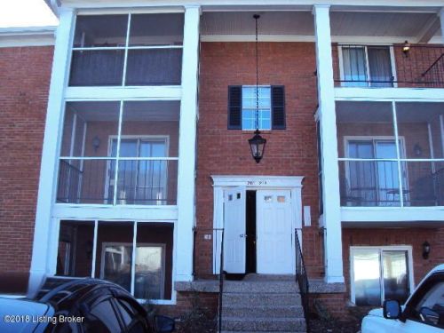 211 Donard Park Ave, Louisville, KY 40218-2165