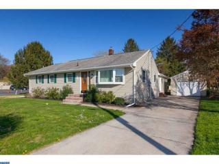 100 Sparks Ave, Pennsville, NJ 08070-1814