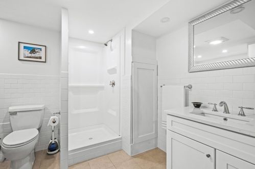 8 Clyde Ter, Arlington MA 02474-1509 exterior