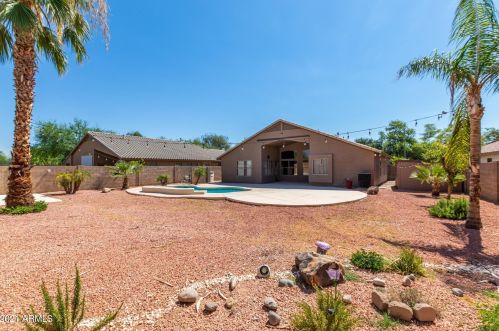 22816 34th Dr, Phoenix AZ  85027-7024 exterior