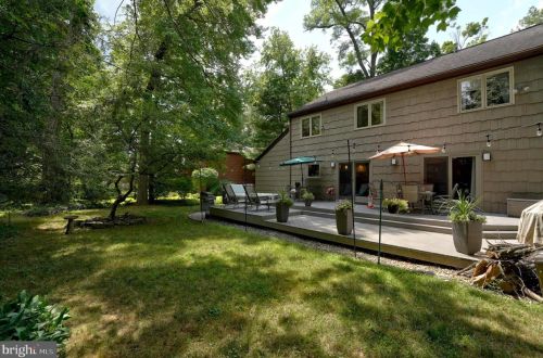 35 Woodlane Rd, Trenton NJ  08648-5543 exterior